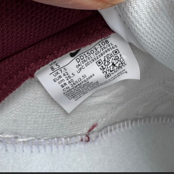 Boudreuax Nike Dunk Low - Picture 7 of 7